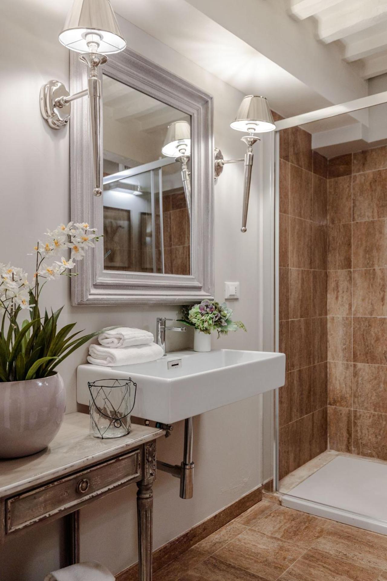 Casa Blanc Apartment ลุคคา ภายนอก รูปภาพ